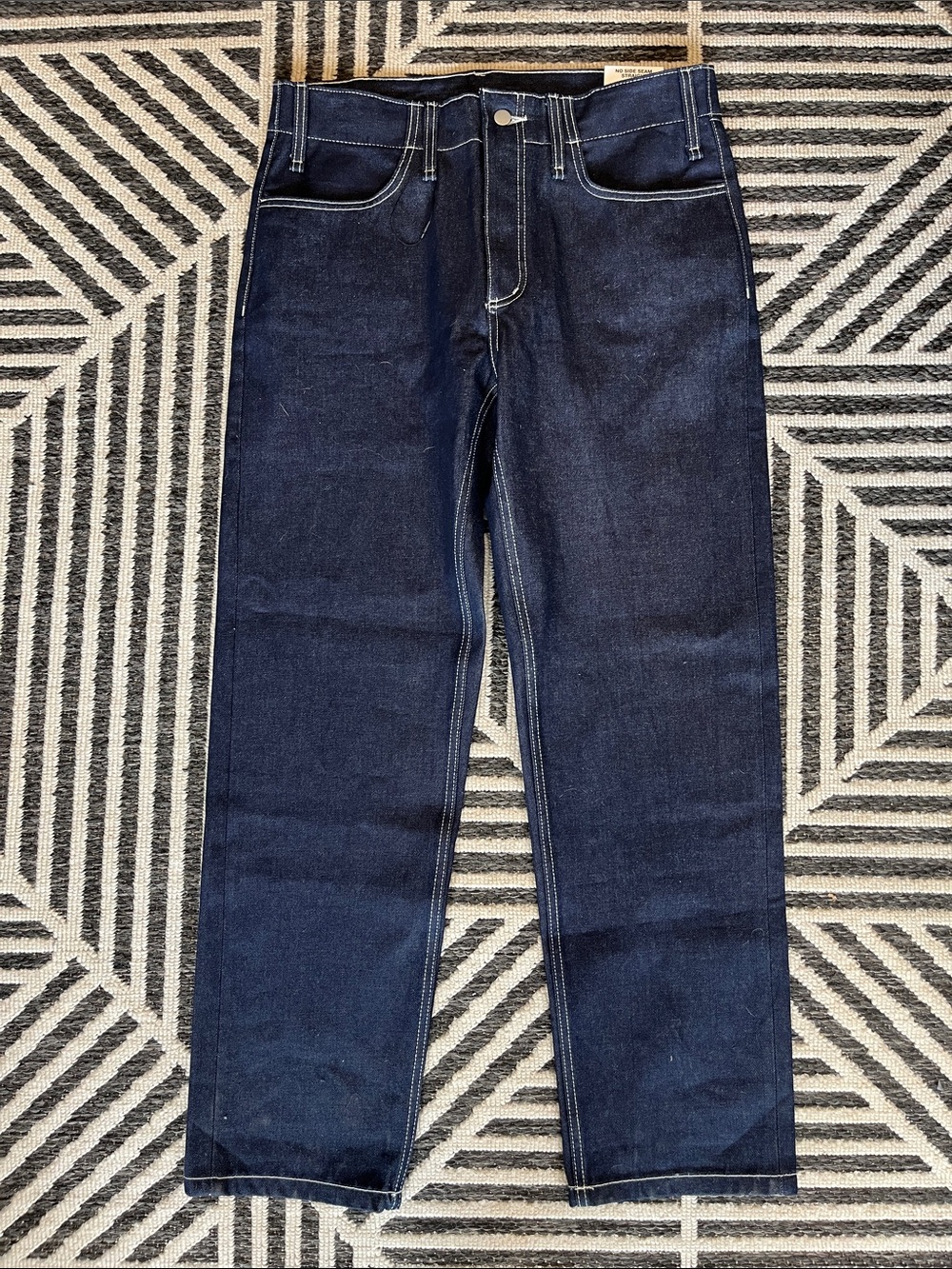 Zara Man Navy Loose Fit Straight Selvedge Jeans {Equivalent Woman Size 10 or 12)
